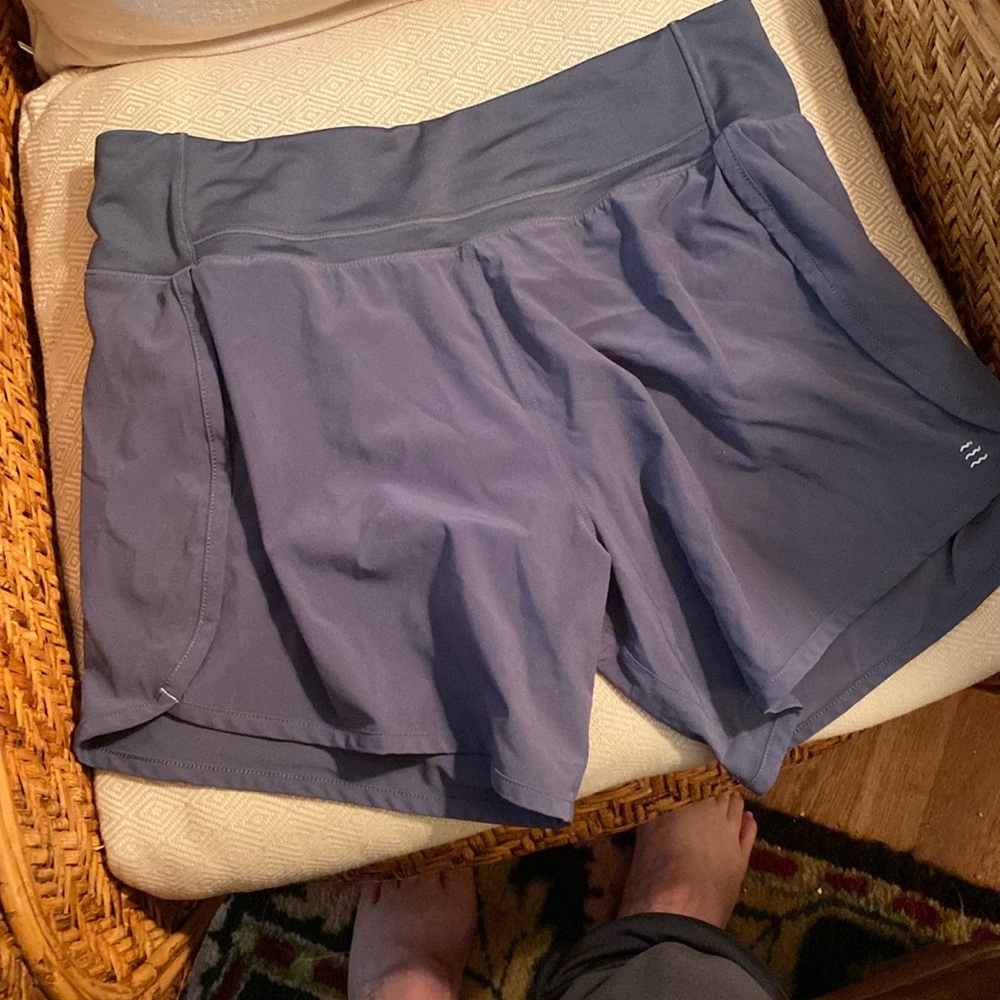 Great looking size med. free fly shorts